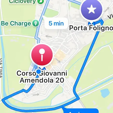 Le Gatte Rosa Oda ve Kahvaltı 3*